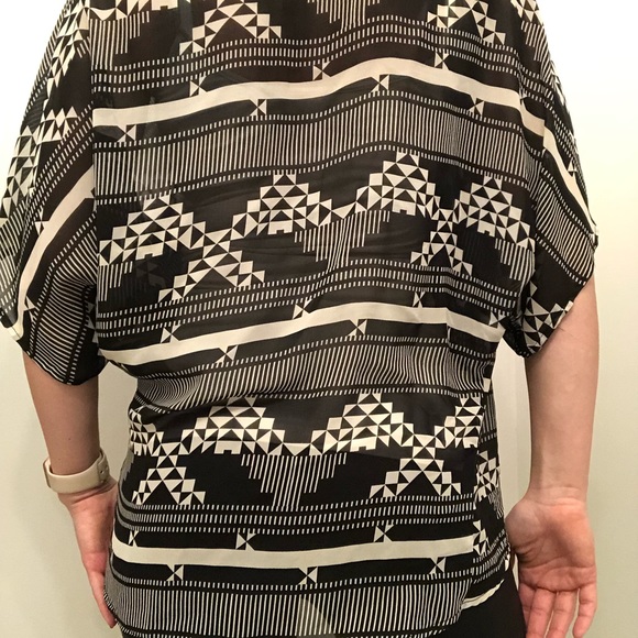 Xsmall tunic - Picture 3 of 3
